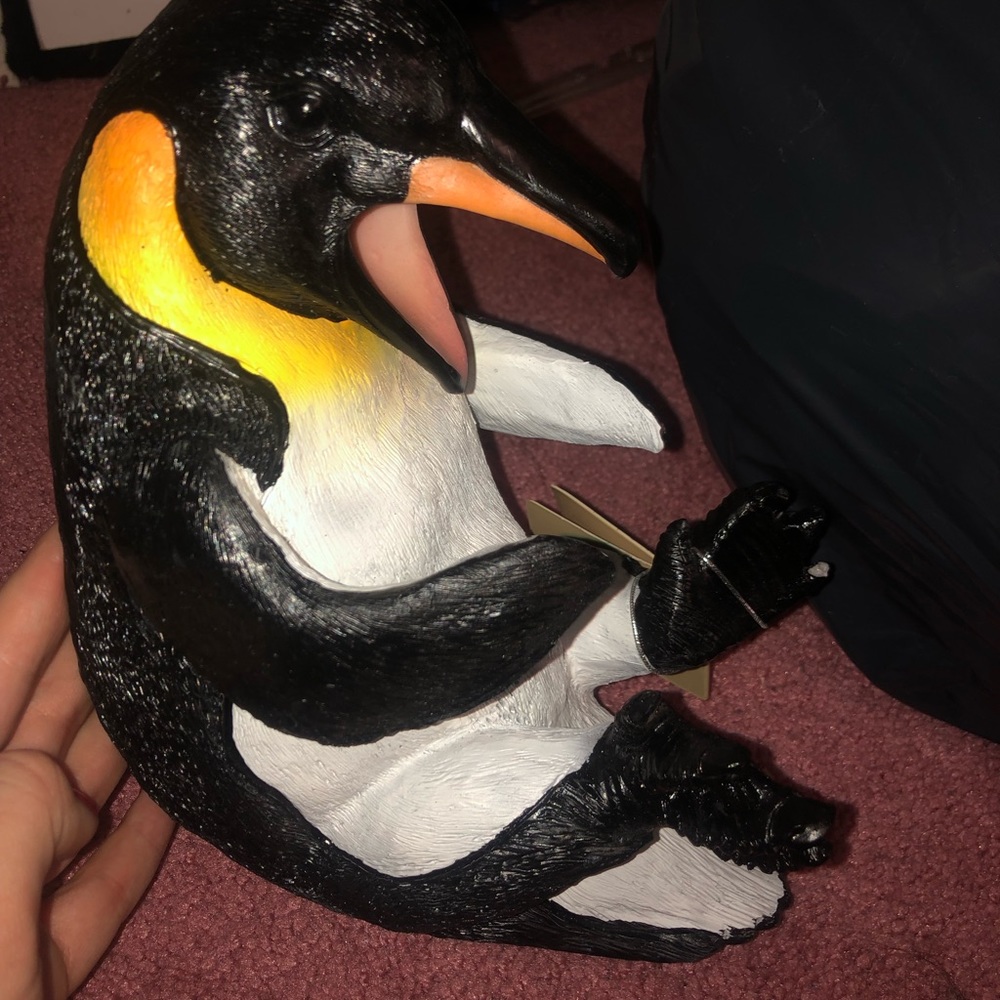 Penguin wine holder